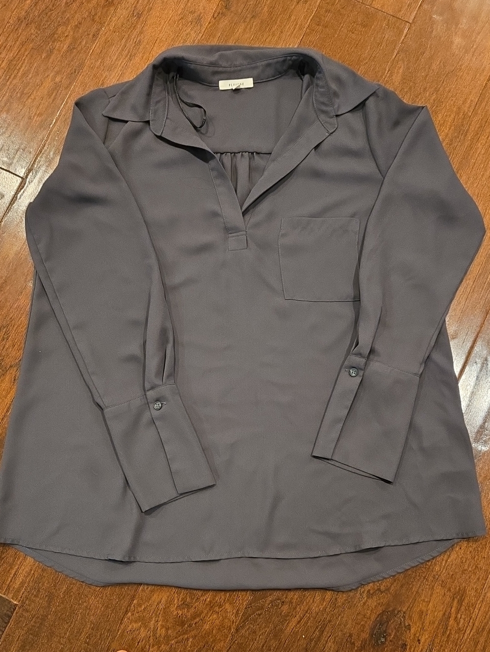 Pleione Olive Green V-Neck Long Sleeve Blouse